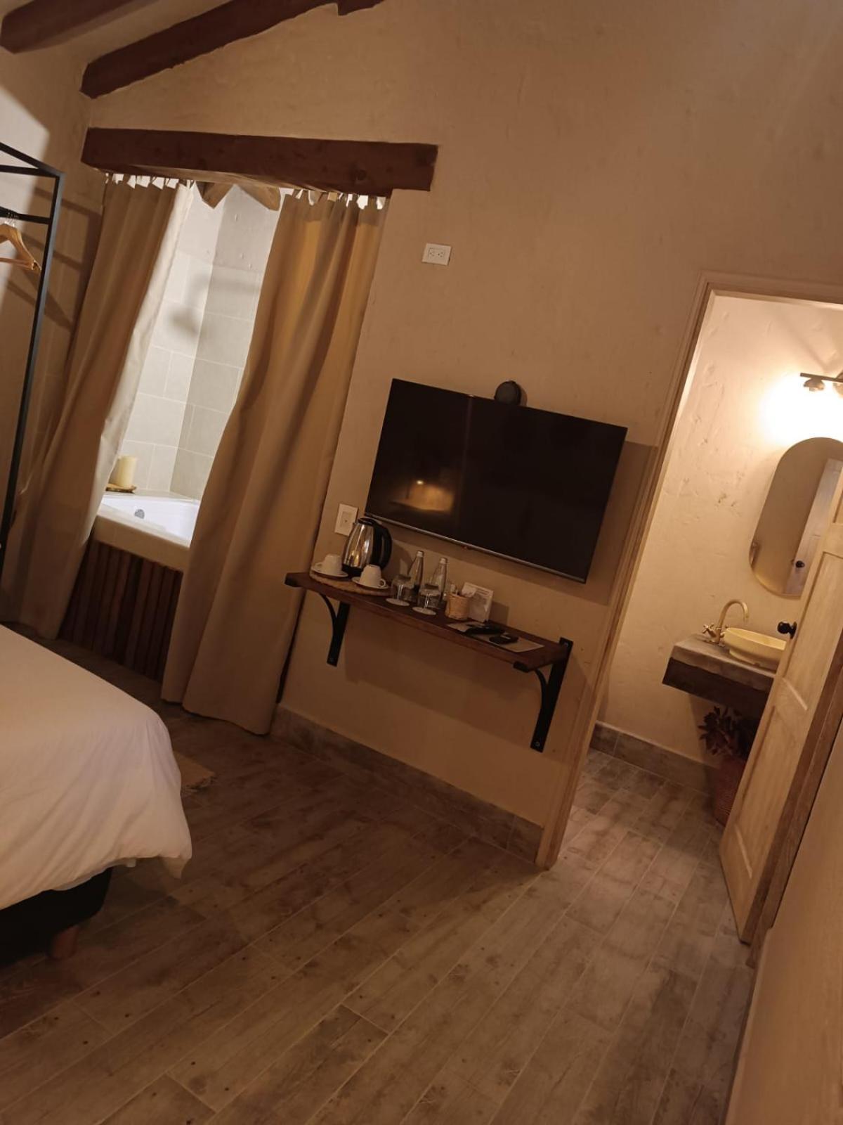 Valerio Hotel Boutique Марінілья Екстер'єр фото